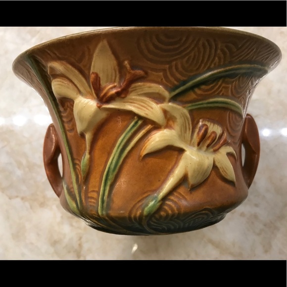 Roseville Pottery Accents Roseville Zephyr Lily Bowl 4705 Poshmark